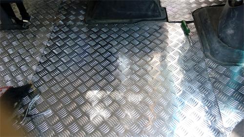 車(chē)用花紋鋁板